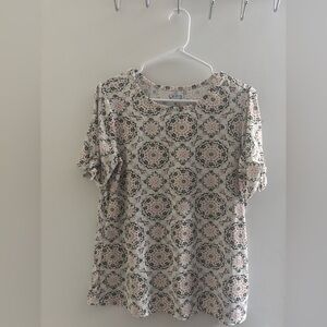 CROFT & BARROW Womens Size
Medium Tie Sleeve Stretch
Polyester Blend Tee T Shirt